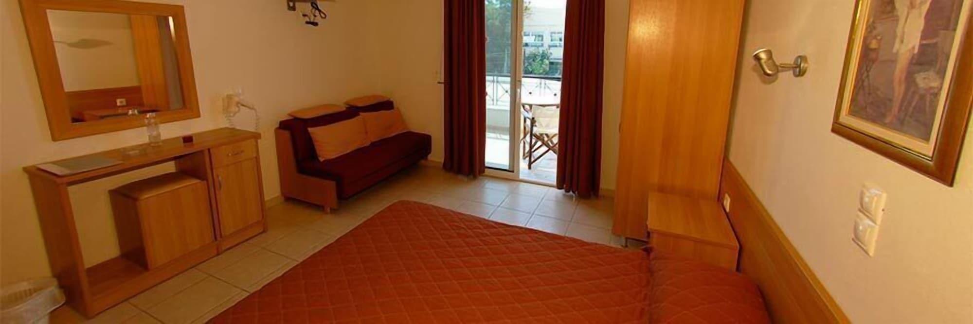 Filia Hotel And Apartments Limenas  Bagian luar foto